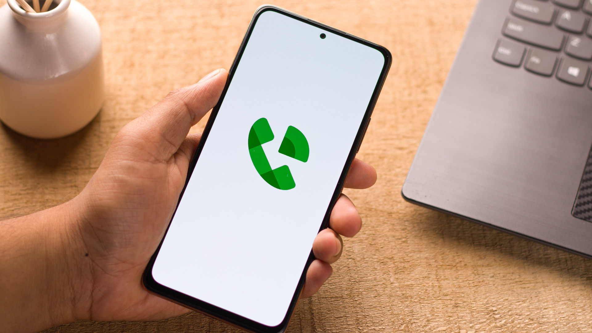 How to Swap Your Google Voice and Regular Phone Number (and Why You Should)