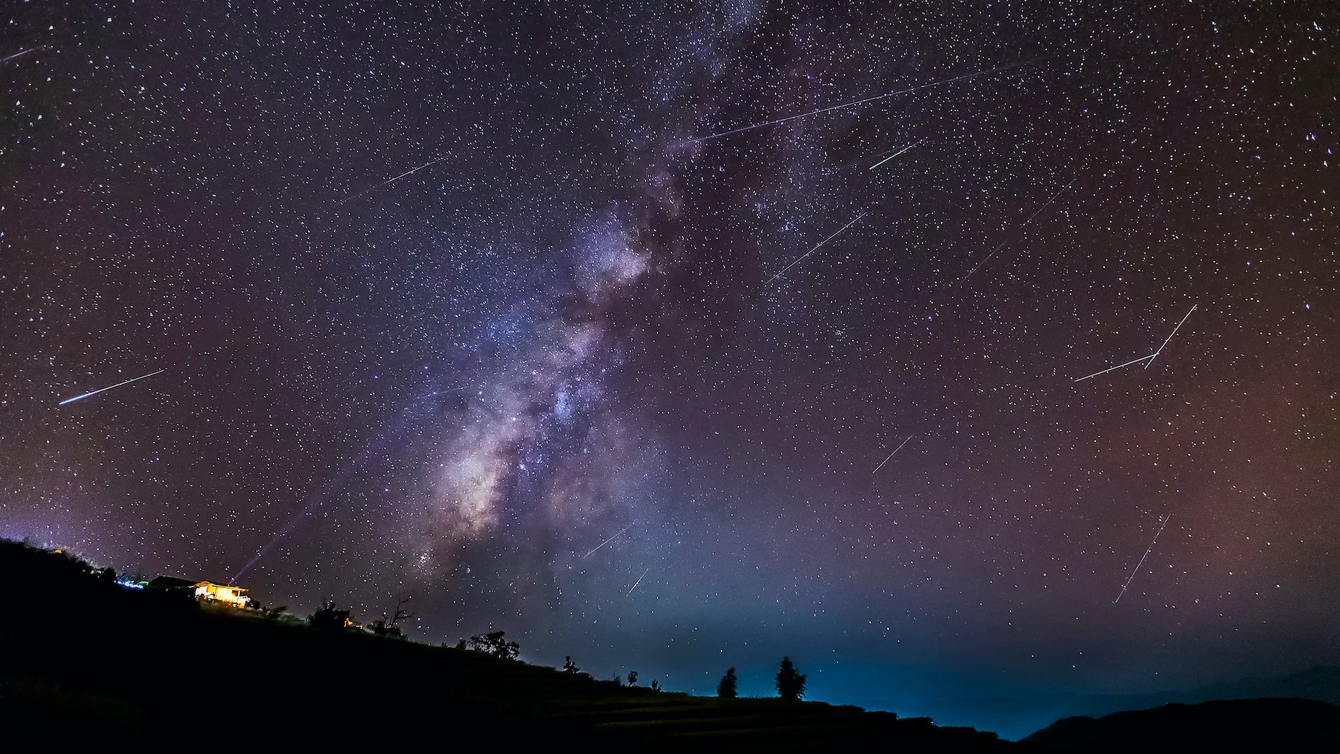 How to Catch the Leonid Meteor Shower This Weekend