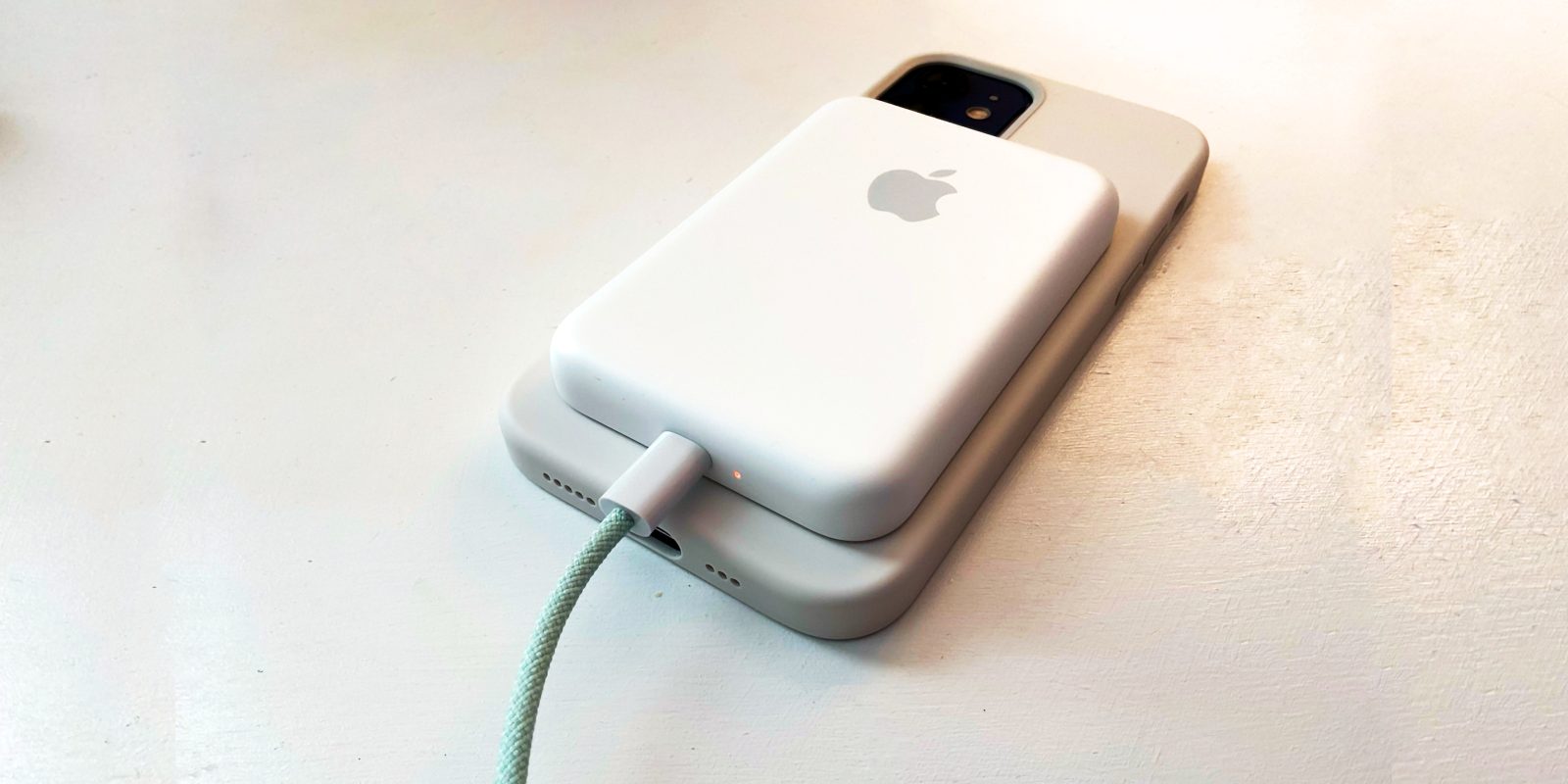 Apple’s MagSafe Battery Pack for iPhone shouldn’t have been a one-and-done experiment 