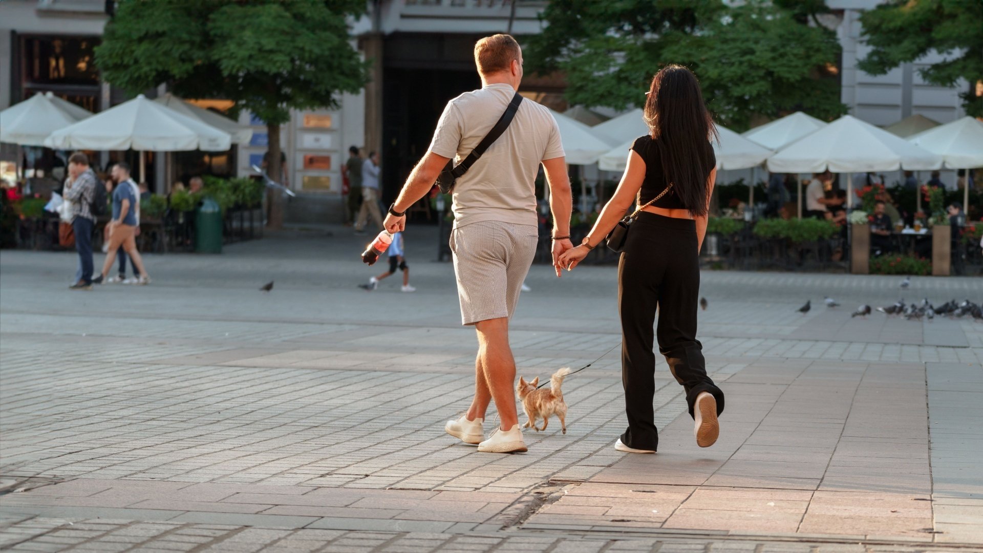 What a ‘Fart Walk’ Is, and Why You Should Take One Tonight