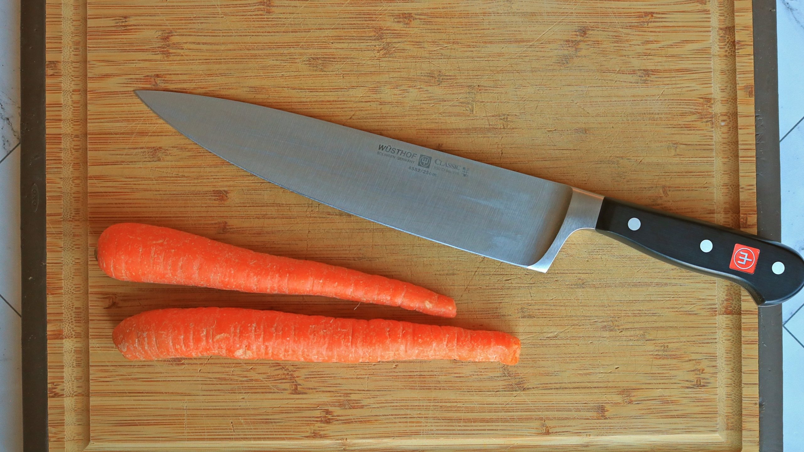 How I Learned That I Don’t Need a Carving Knife (and What I Use Instead)